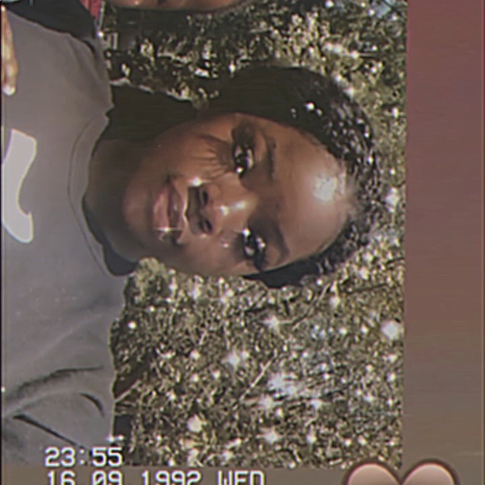 Meet your Posher, Rhozlyn